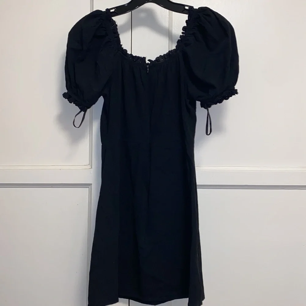 SHEIN Small Frenchy Puff Sleeve Knot Front Frill Trim Split Hem - Picture 3 of 11
